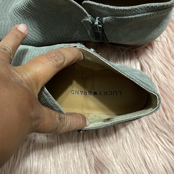 Lucky Brand Gray Suede Ankle Boots Size 7.5 - Picture 6 of 12